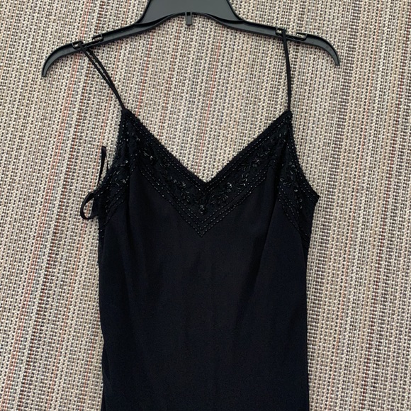 Formal black dress.. size 8.. EUC - Picture 2 of 4